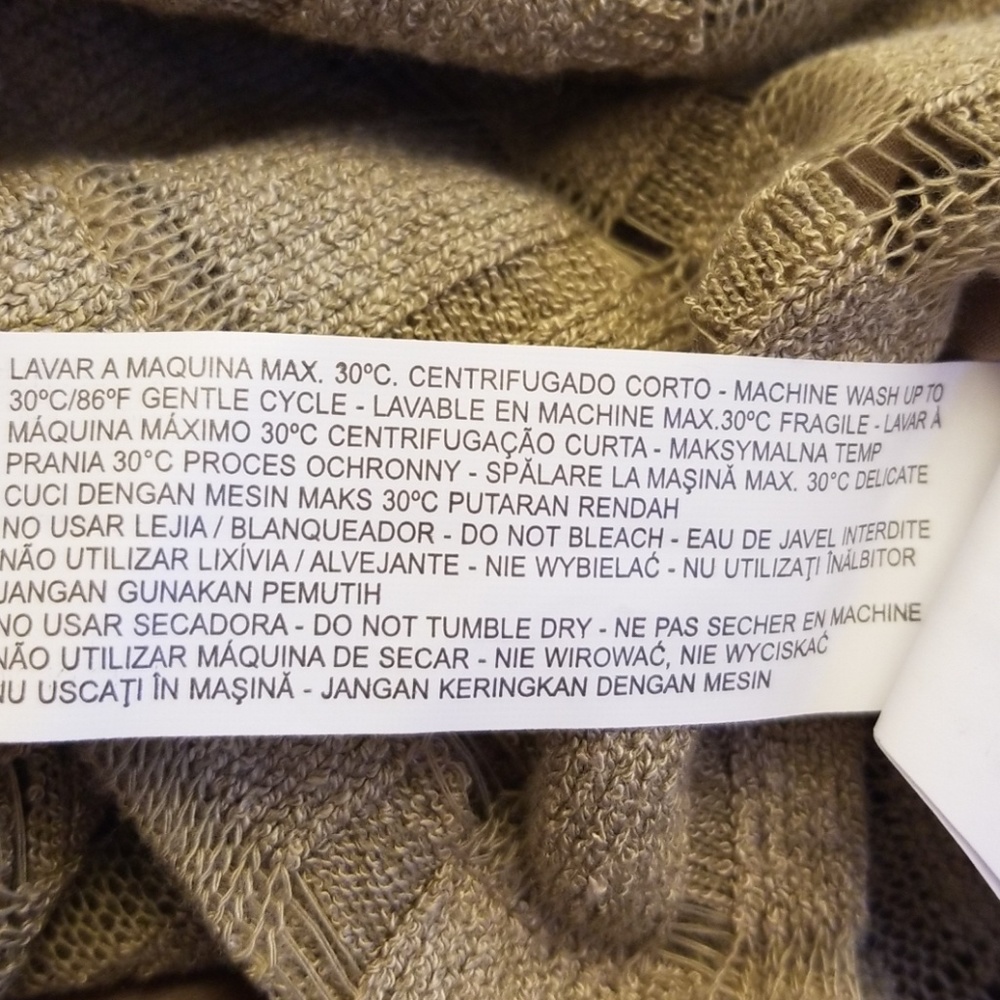 ZARA ๐ SWEATER - Picture 8 of 8
